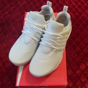 Nike Air Presto Essential